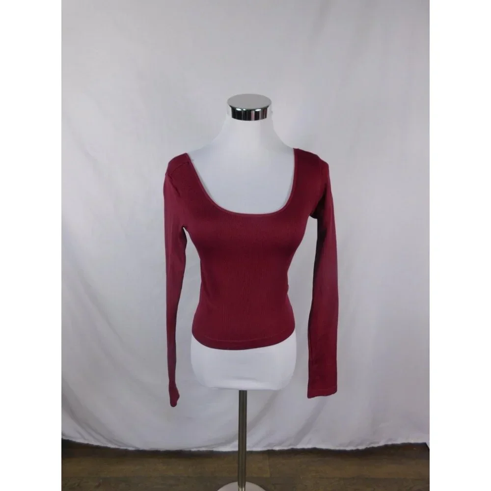 Wild Fable Burgundy Ribbed Long Sleeve Scoop Neck Crop Top S - Excellent
